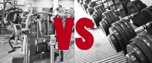 volná váha vs stroje